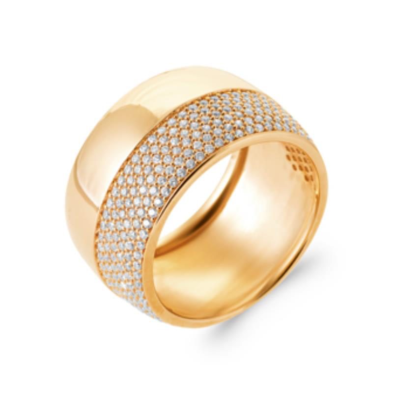 Bague Auréthia pavée en or sertie d’oxydes de zirconium cubiques — Vogue Française