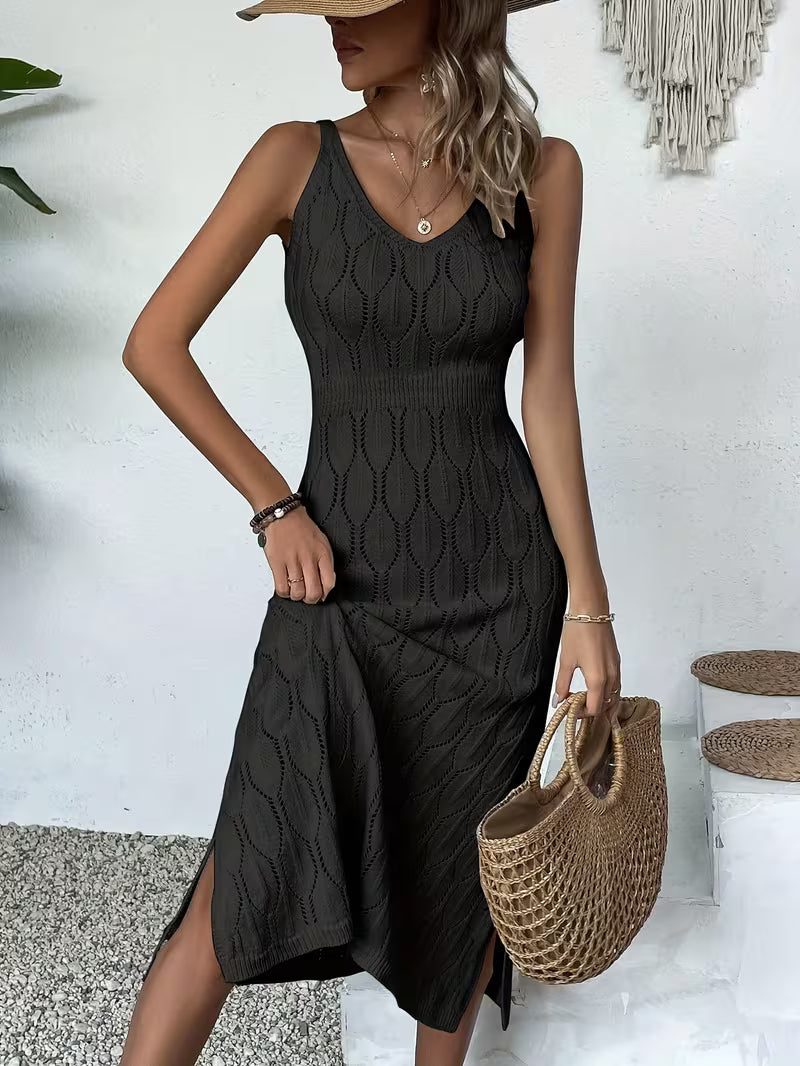 Robe longue façon crochet — Vogue Française
