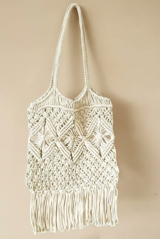Sac en tissage ajouré effet paille — Vogue Française